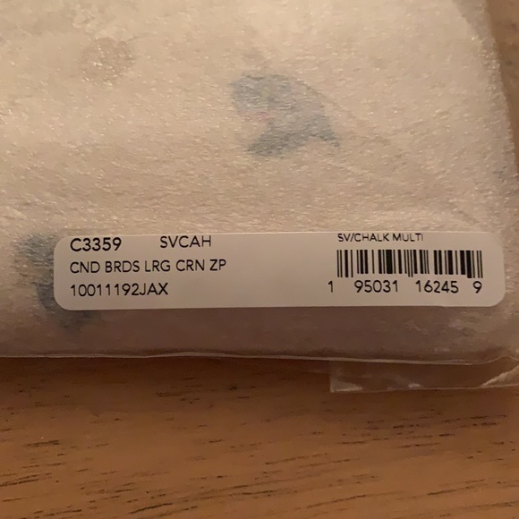 Disney X Coach Large Cinderella Flying Blue Birds Print Wristlet. - Picture 4 of 6